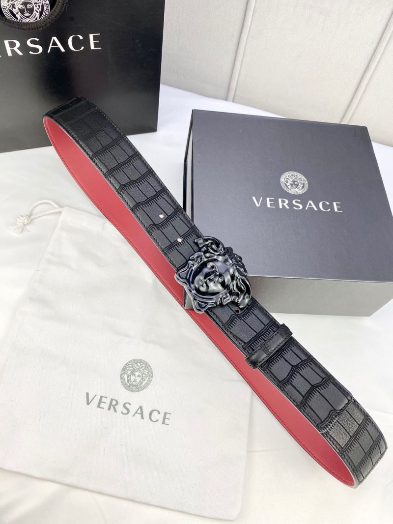 VERSACE